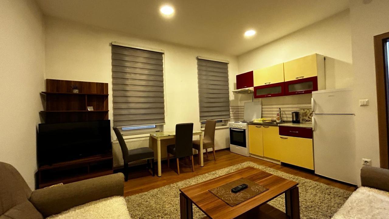 Apartmani Venci טראווניק מראה חיצוני תמונה
